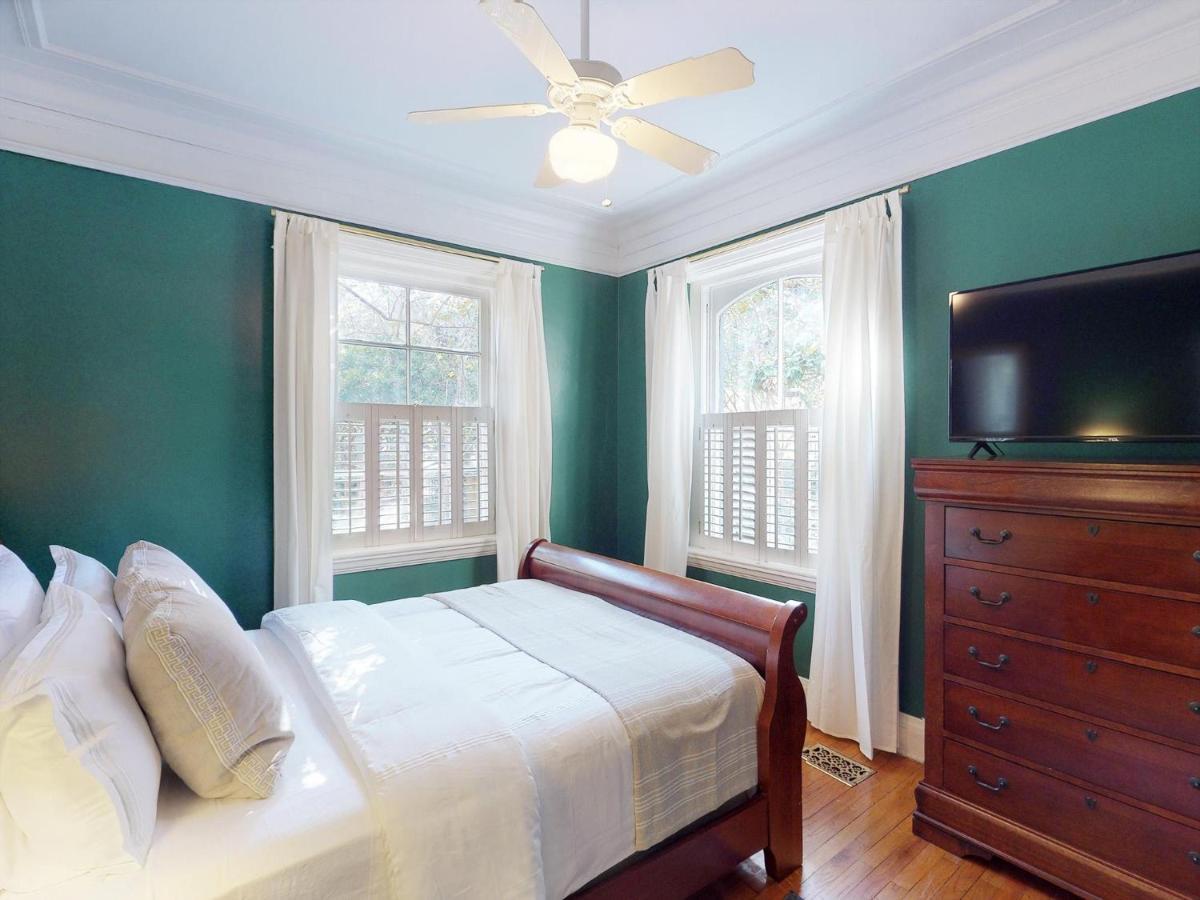 Southern Charm On Liberty Savannah Eksteriør billede