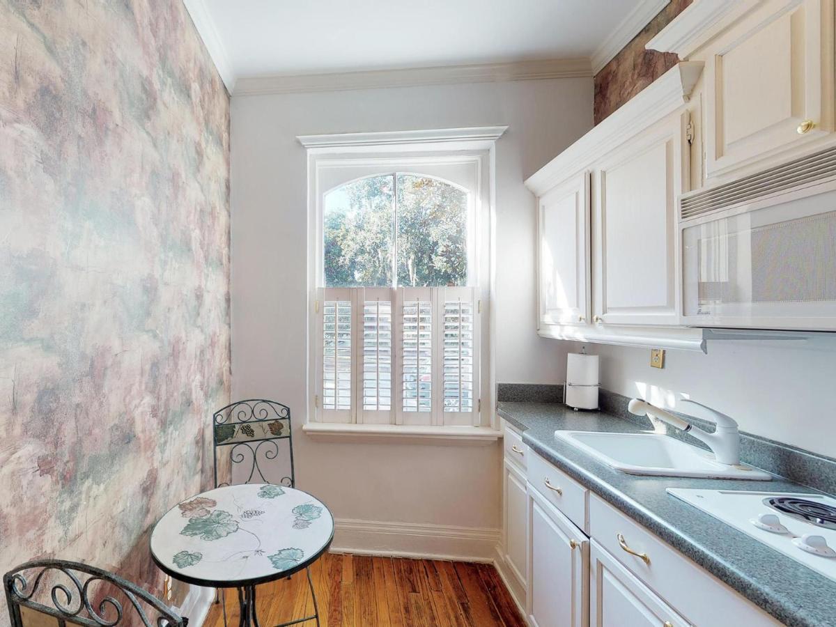 Southern Charm On Liberty Savannah Eksteriør billede
